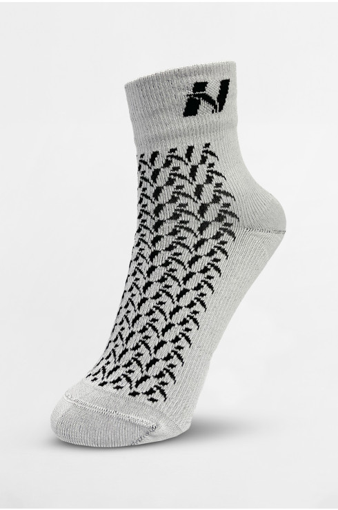 NEBBIA “HI-TECH” N-pattern Crew Socks 130
